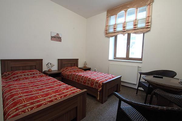 Hotel Satyam Brno Bagian luar foto
