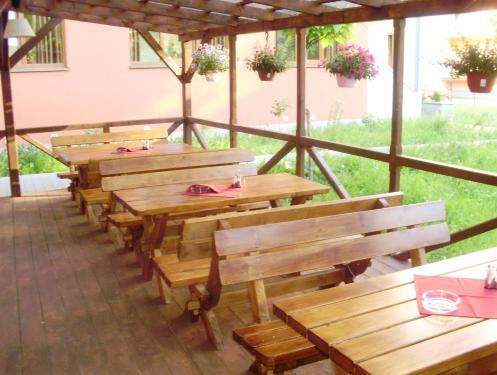 Hotel Satyam Brno Bagian luar foto